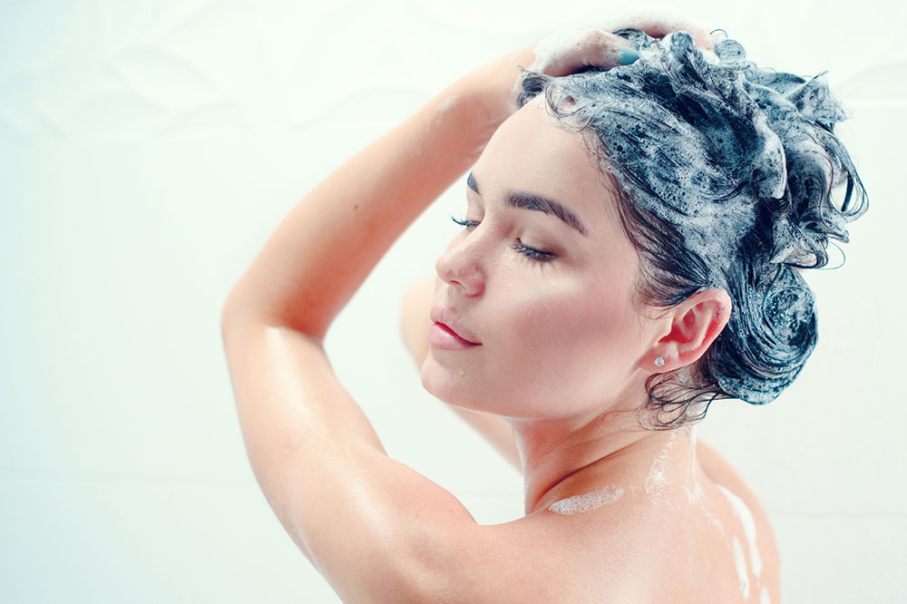 Best Shampoos to Avoid Dandruff