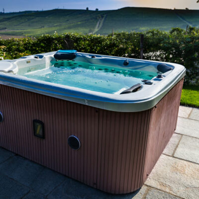 Pick The Perfect Hot Tub Based on Usage